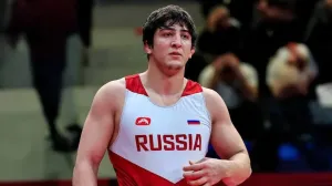Ингушский борец Ханиев выиграл молодёжный чемпионат мира
